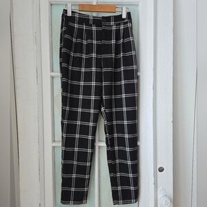 Forever 21 Black Plaid Tapered Pants Size S
